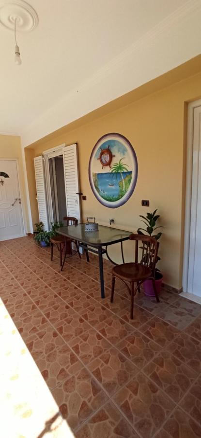Piqeras Villa Family Bitri מראה חיצוני תמונה